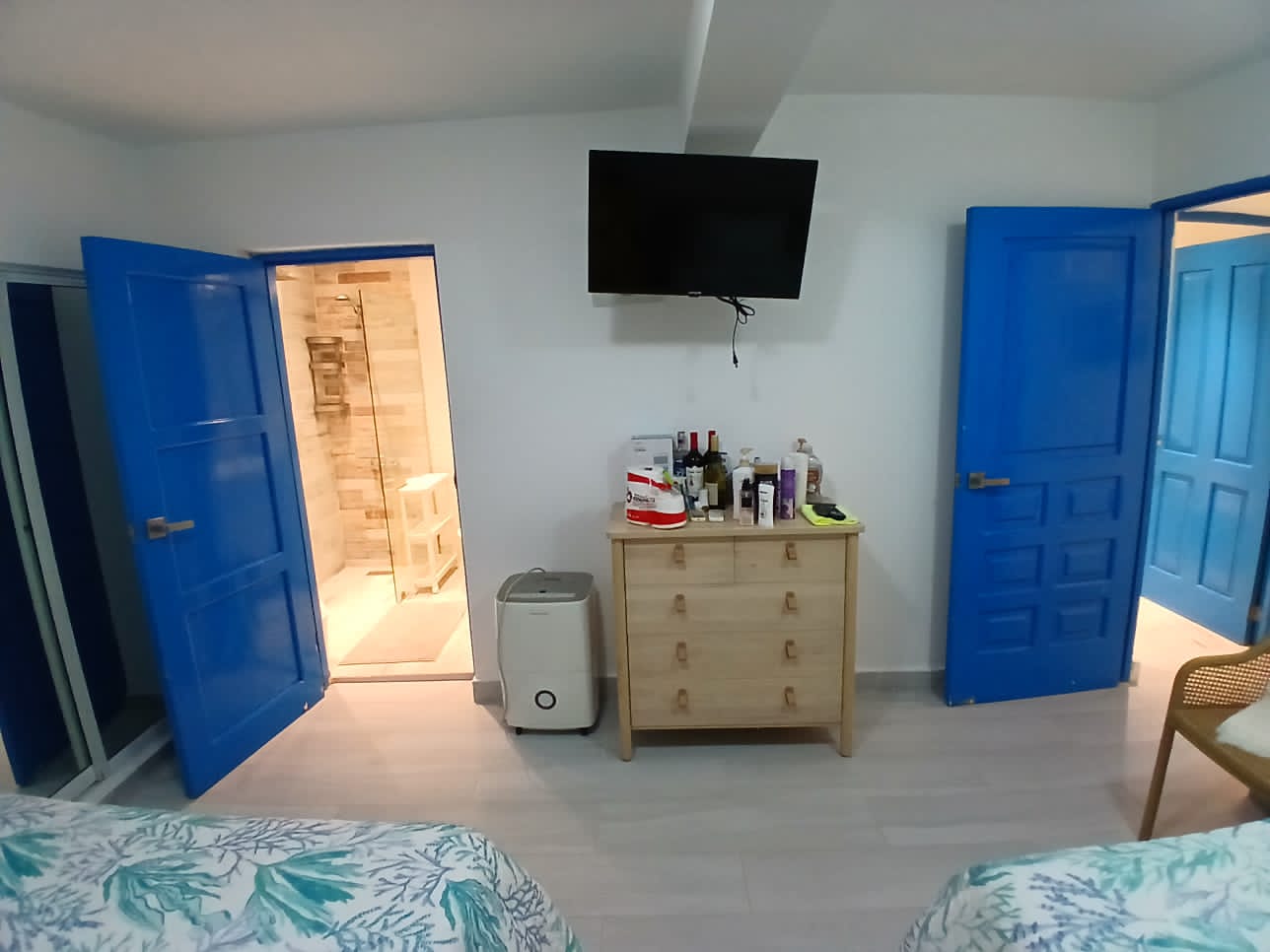 Exclusive First-floor Apartment For Sale - Image 3