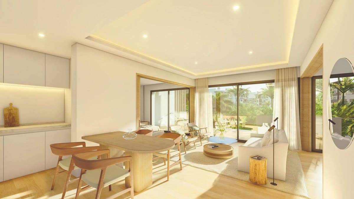 2 Bedroom Penthouse With Private Roof Access - Image 5