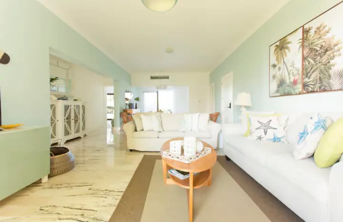 Spacious 2 Bedroom Condo Fully Furnished With Private Beach - Image 4