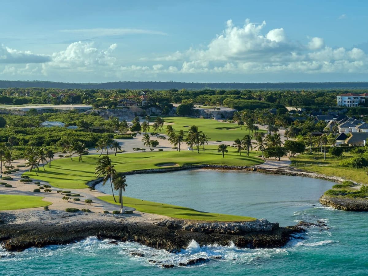 Exquisite Penthouse In The Heart Of Punta Cana Village - Image 4