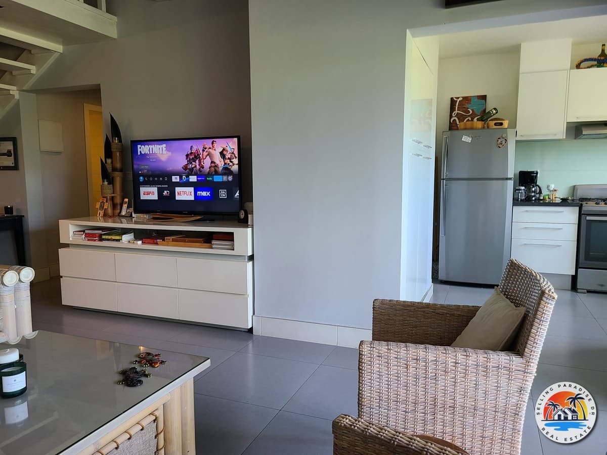 Caribbean Lake 2 Bedroom Condo With Loft - Image 4