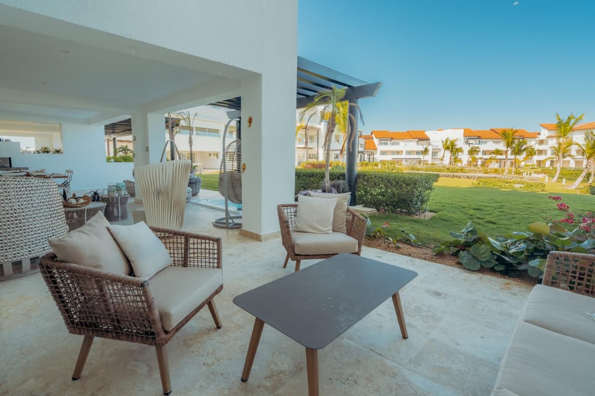 Beachfront Apartment In Cap Cana - Image 1