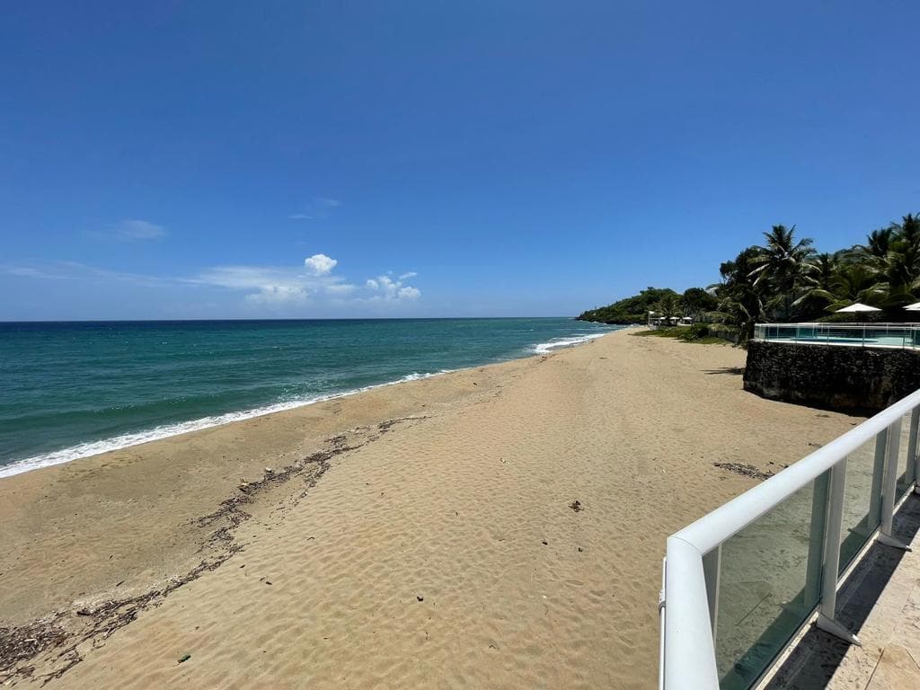 Sale Of Penthouse In Exclusive Residential Area - Image 3