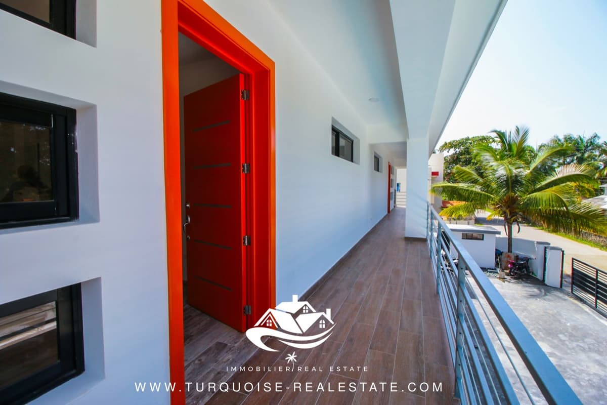 Brand New 2 Bedroom Condo - Image 1