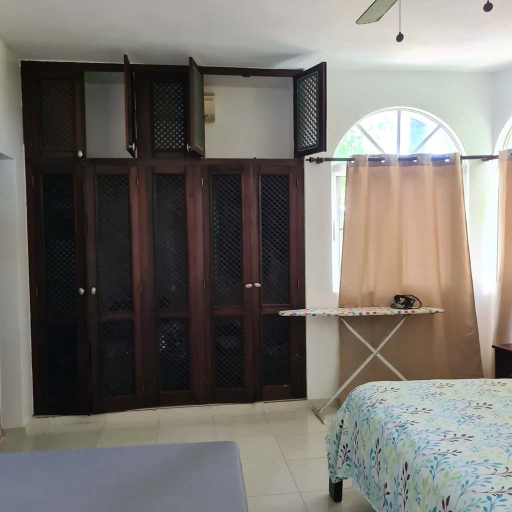 This Beautiful Furnished Condominium With 2 Bedrooms 2 Bathrooms - Image 3
