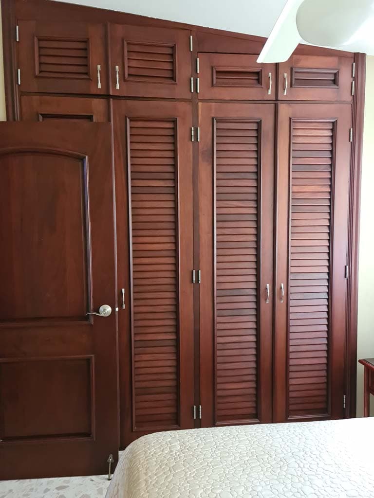 This Beautifull Secondfloor 2 Bedroom 2 Bathroom Condo Is