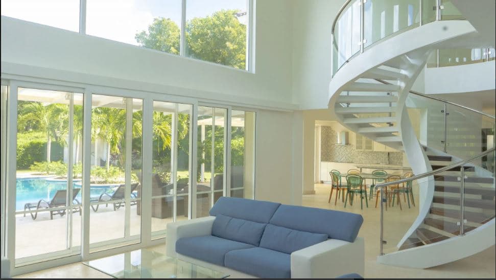 Luxiry Comfort And Modern Lifestyle