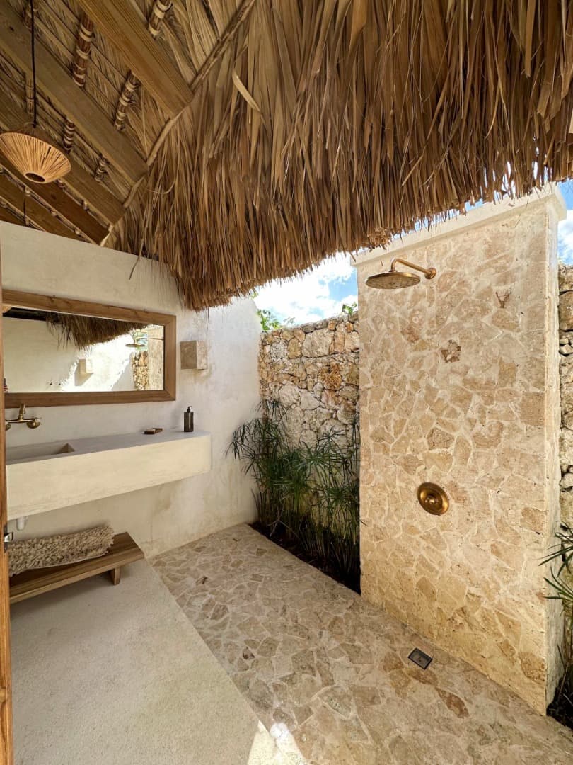 Luxurious Ecofriendly Villa Minutes From Playa Macao - Image 2