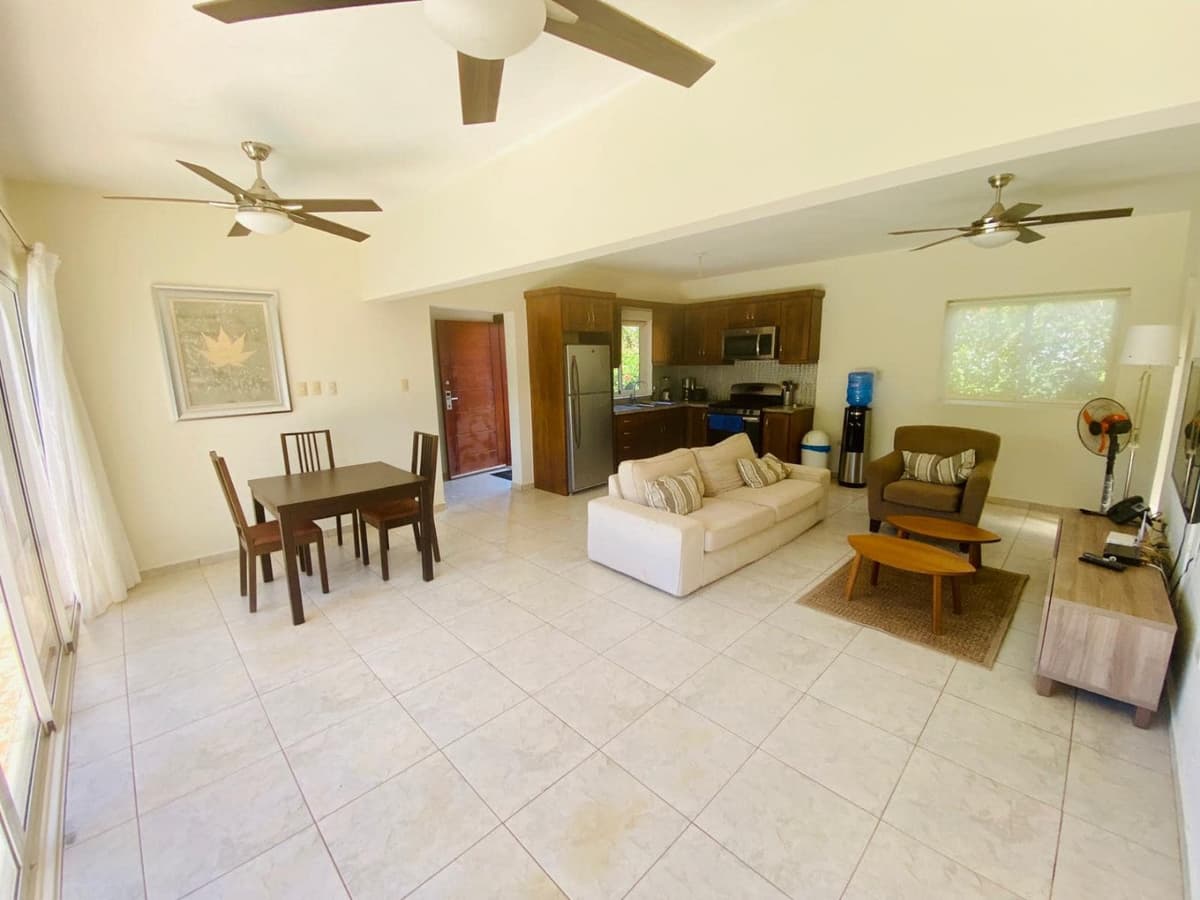 Adorable And Cozy 2 Bedroom 2 Bath Villa In Popular Community - Image 1
