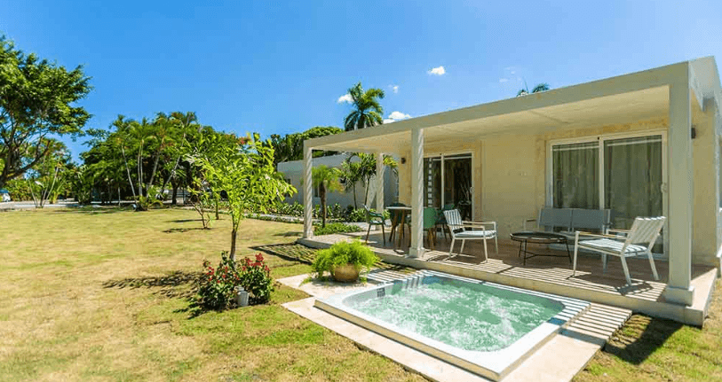 2 Bedroom Villa Beside Pga Golf Course