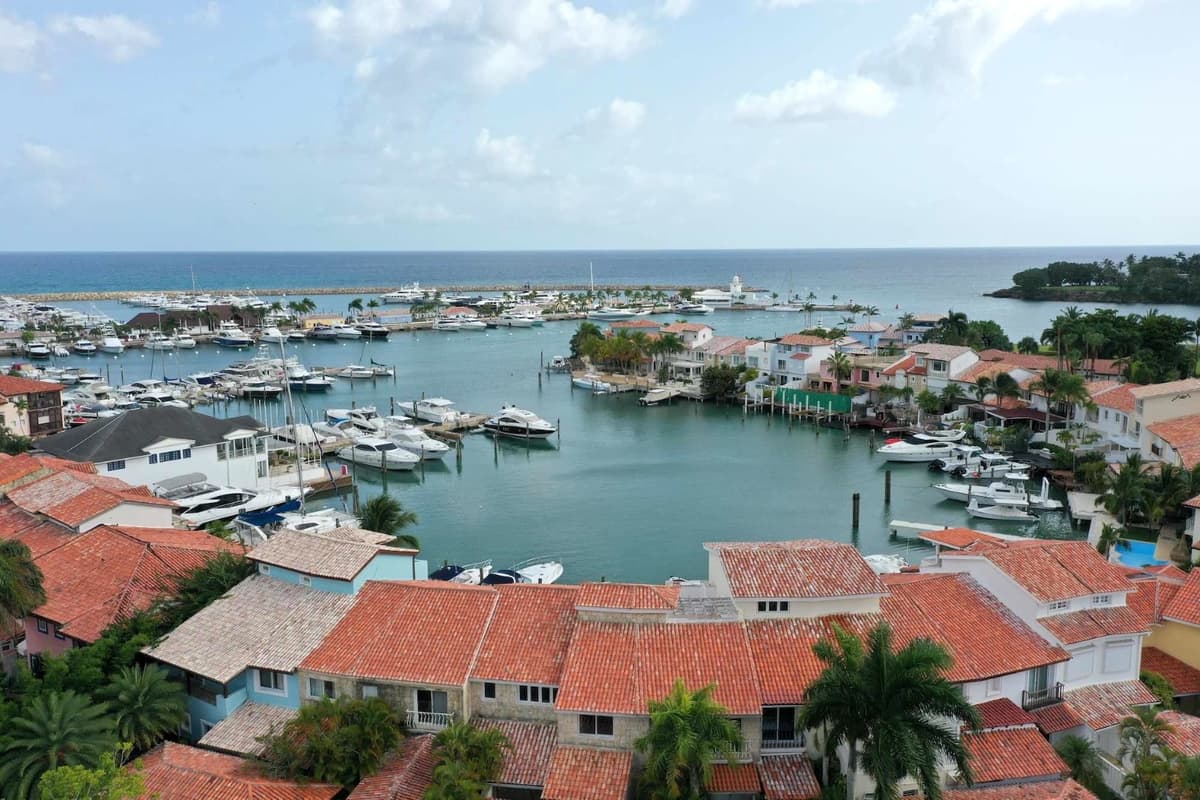 Exclusive Golf Land Opportunity In Casa De Campo - Image 2