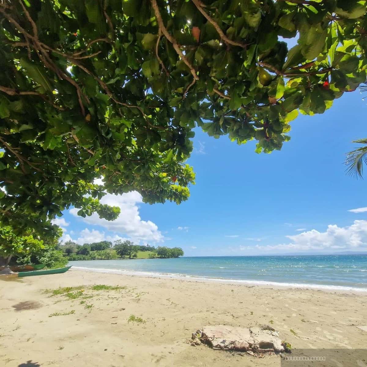 House with 3 Apartments for sale in Samaná Near the Beach