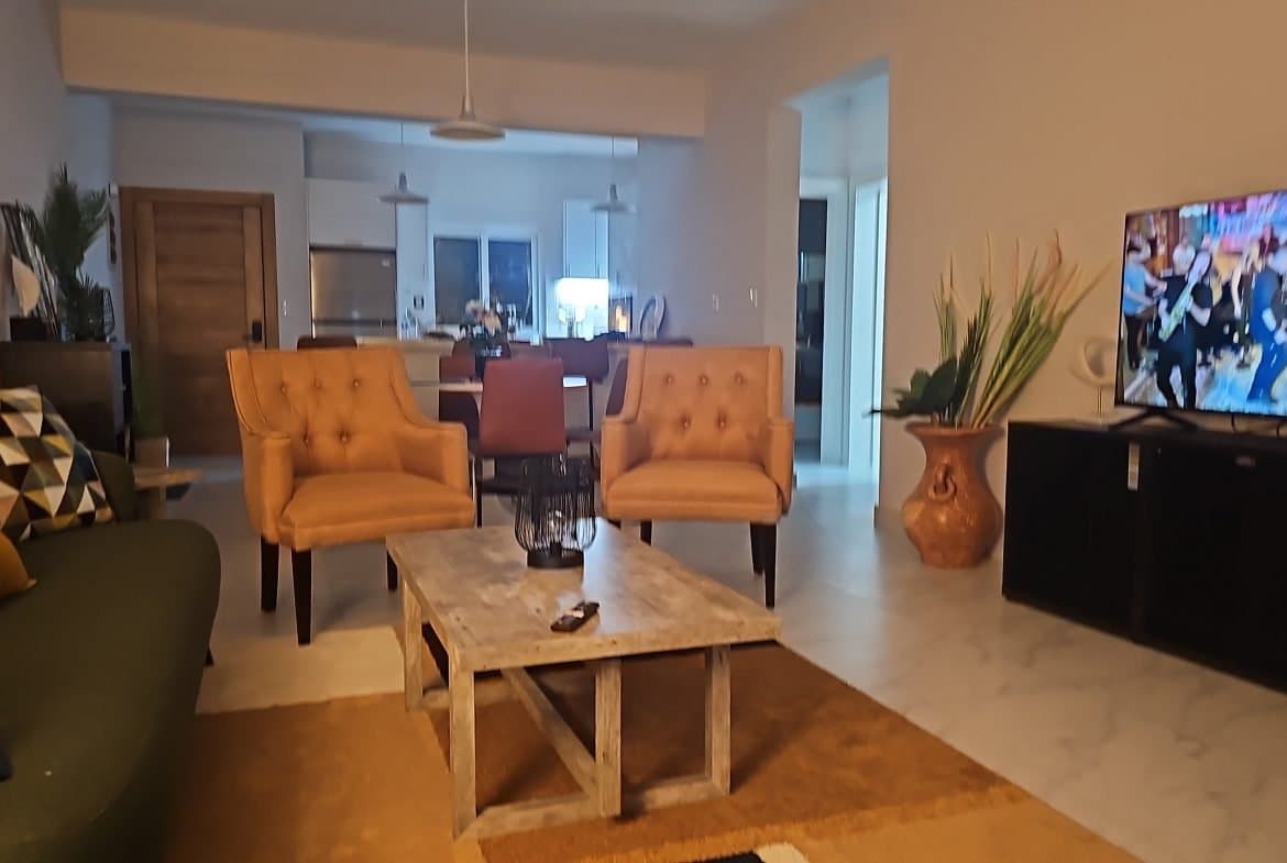 Modern 2BR Luxury Condo | Residencial Hispaniola | Hillside Living - Image 2