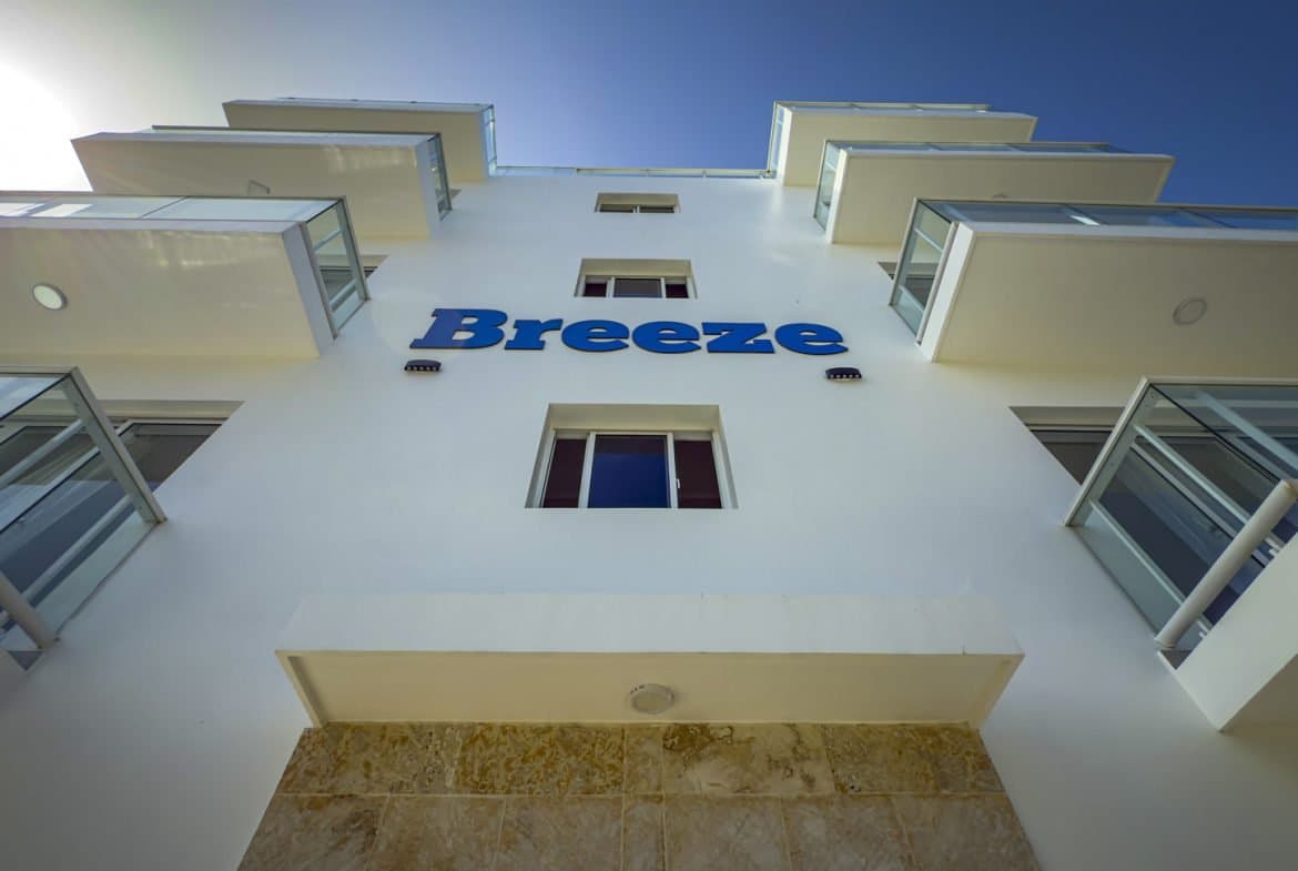 1 Bedroom Condos For Sale in Playa Laguna - Image 2