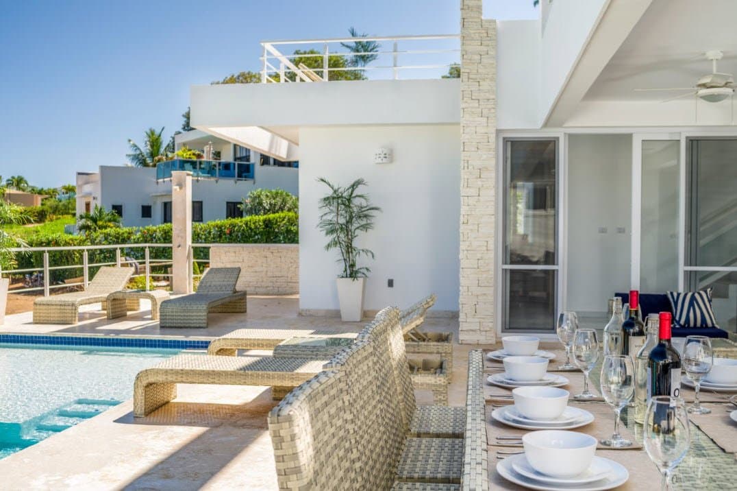 Beautiful Villa Seashell, Casa Linda - For Sale - Image 2
