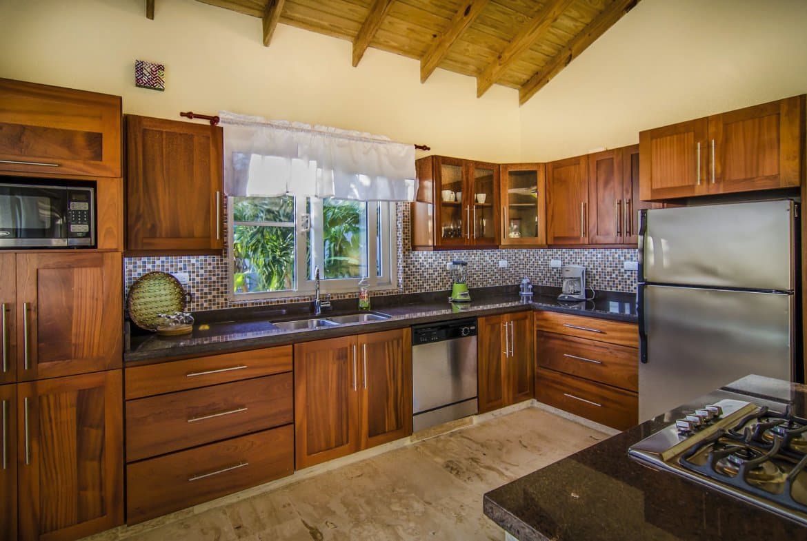 Villa For Sale In The Tranquil Community Of Terramar - Mountain Views - Image 3