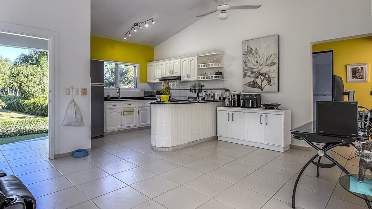 Upgraded Tropical Villa in Sosúa – Private Garden & Waterfall - Image 4