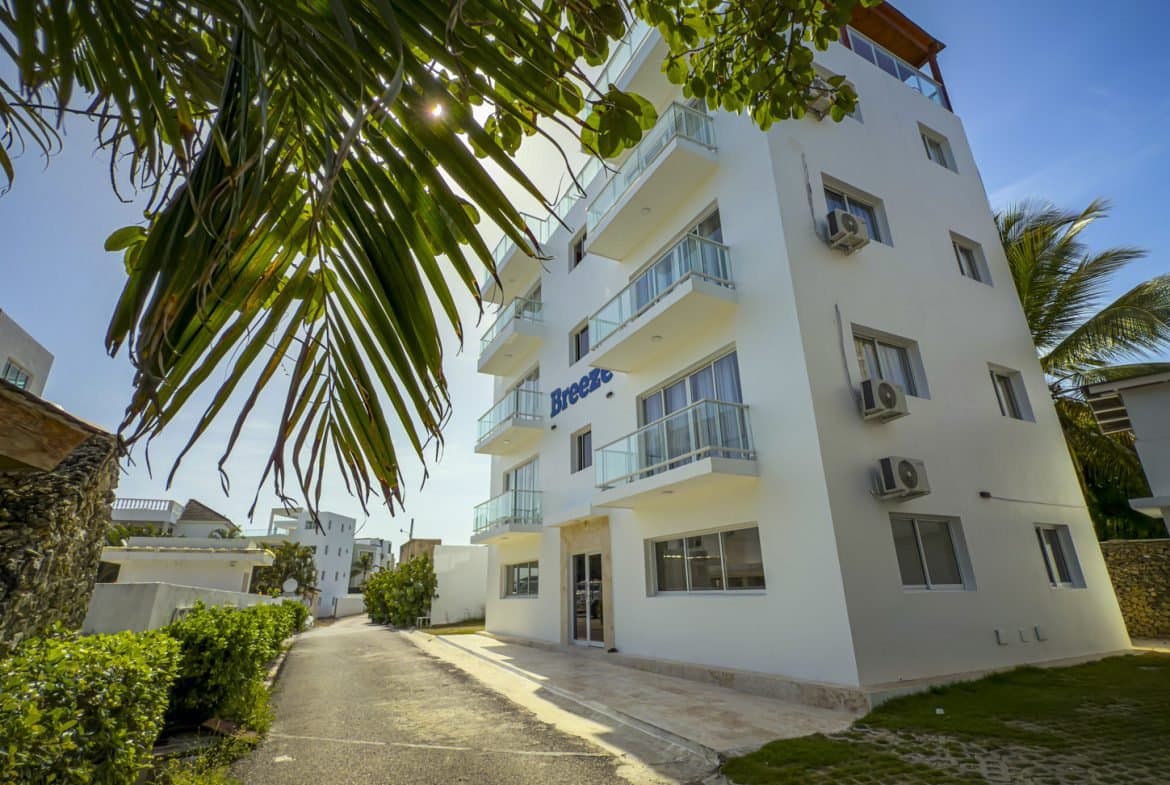 Affordable 1BR Condos in Playa Laguna | Steps from the Beach - Image 1