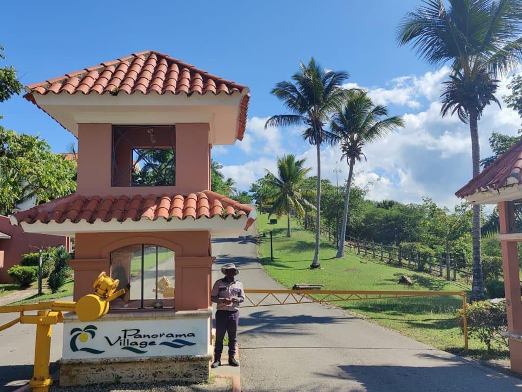 Massive 2628m² Ocean-View Lot Panorama Village | buyDRproperty - Image 2