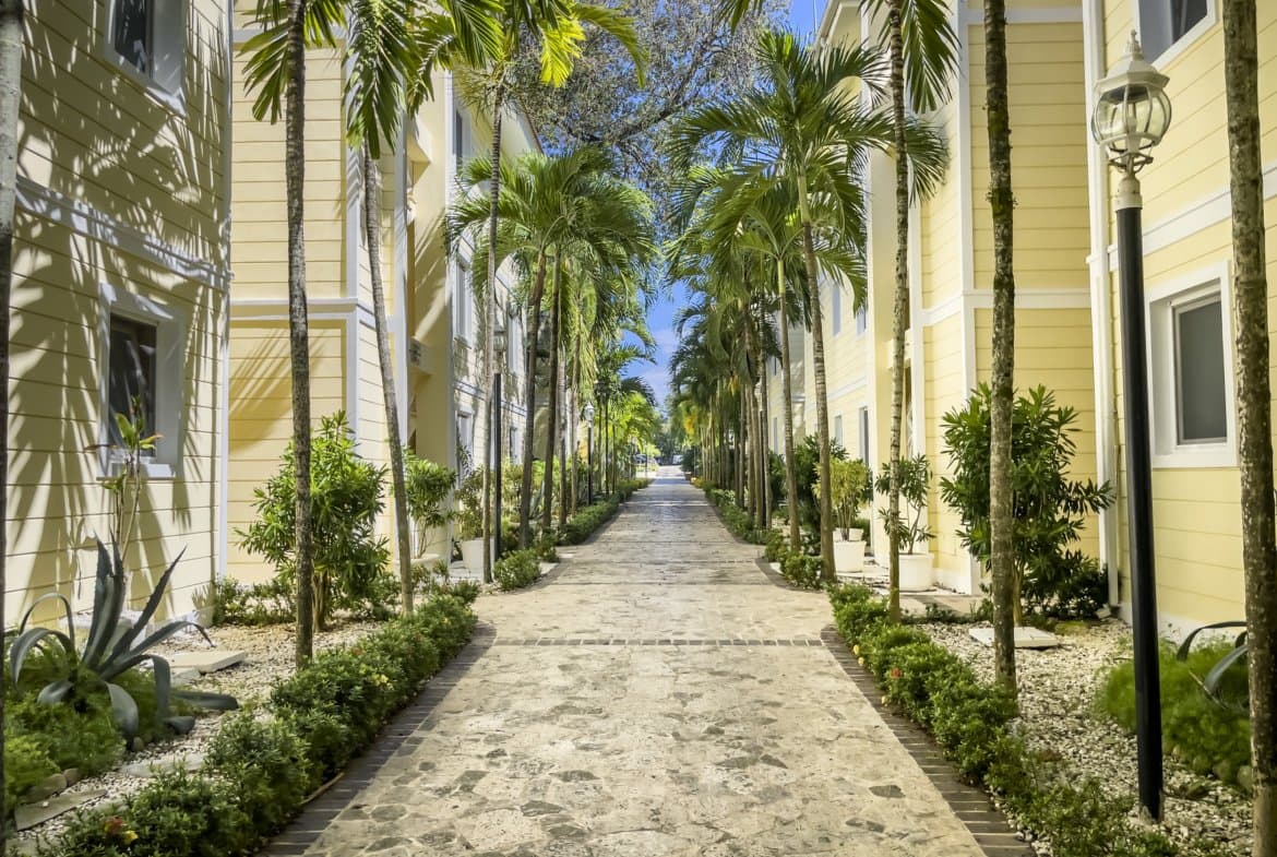 Stunning 3 Bedroom Oceanfront Condo for Sale | Hispaniola Beach Sosúa - Image 4