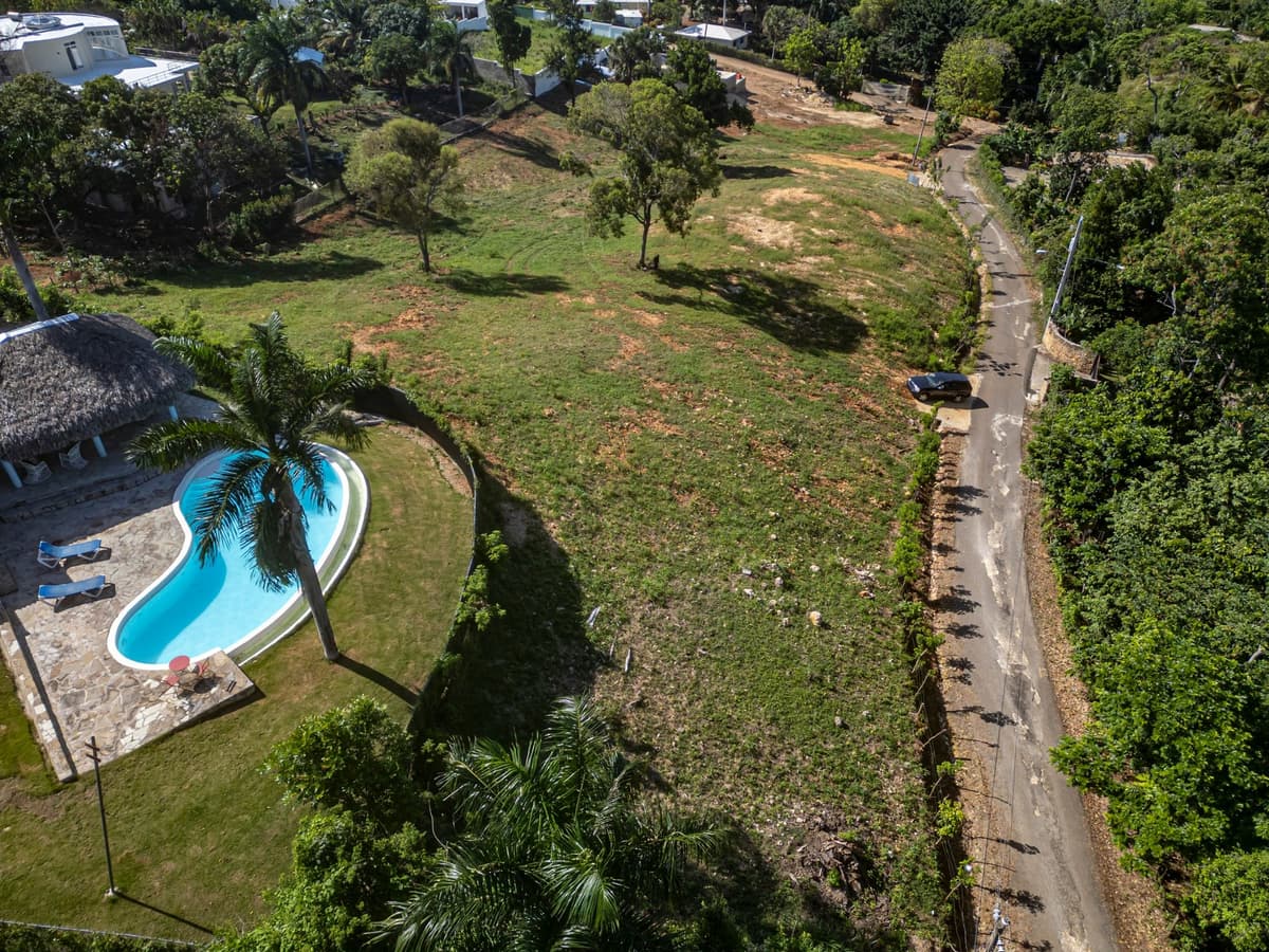 Beautiful Ocean View Lot For Sale in Sosua buyDRproperty.com - Image 4