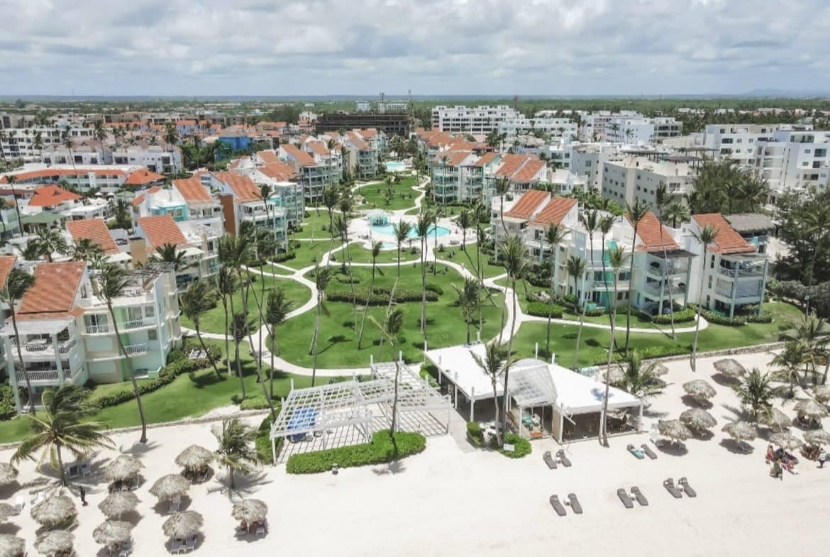 3BR Condo for Sale Playa Turquesa Ocean Club Punta Cana - Image 1