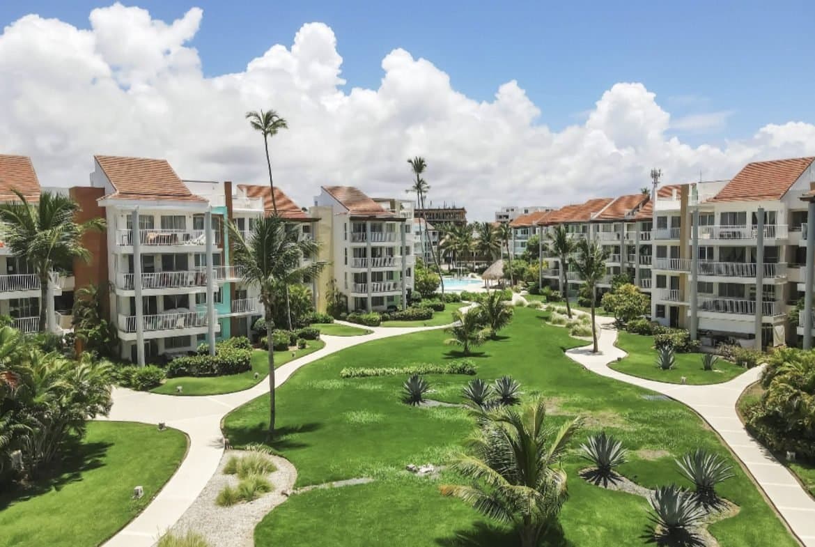 3BR Condo for Sale Playa Turquesa Ocean Club Punta Cana - Image 5