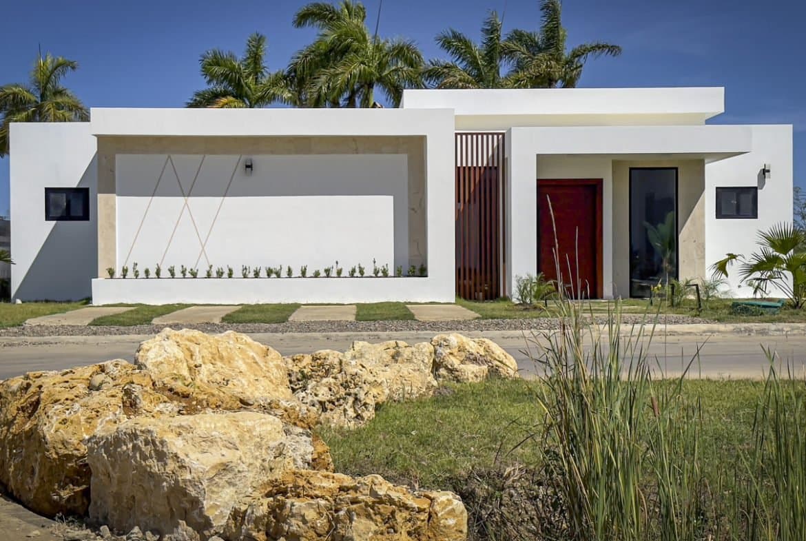 Beautiful Modern 3BR Villa Sosua Ocean Village