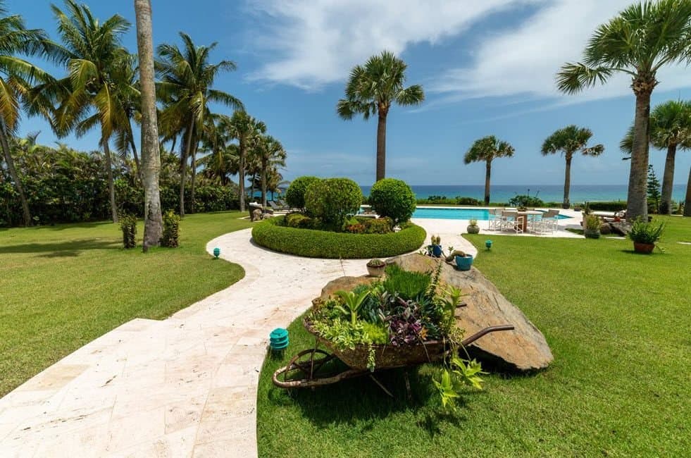 Luxury Oceanfront Villa for Sale in Sosua, Dominican Republic - Image 3