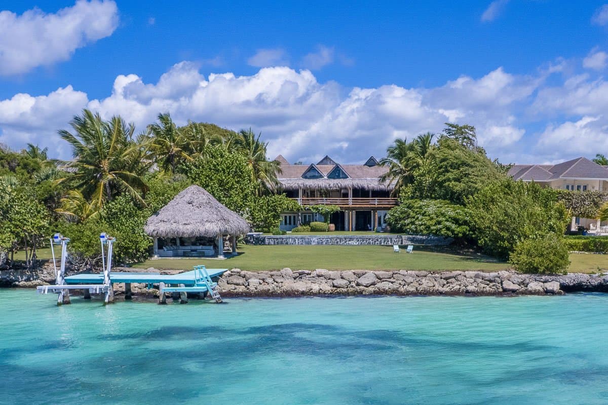 Seafront Villa in Marina – Punta Cana Resort & Club