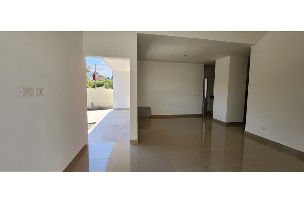 1607- VILLA EN PRADERAS DORADAS, PUERTO PLATA - Image 2
