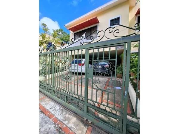 Large Villa In Very Nice Private Community - Image 2