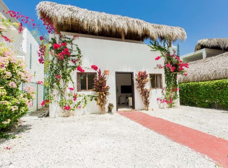 Villas Ibiza 3 BR villa fully furnished - El Ejecutivo