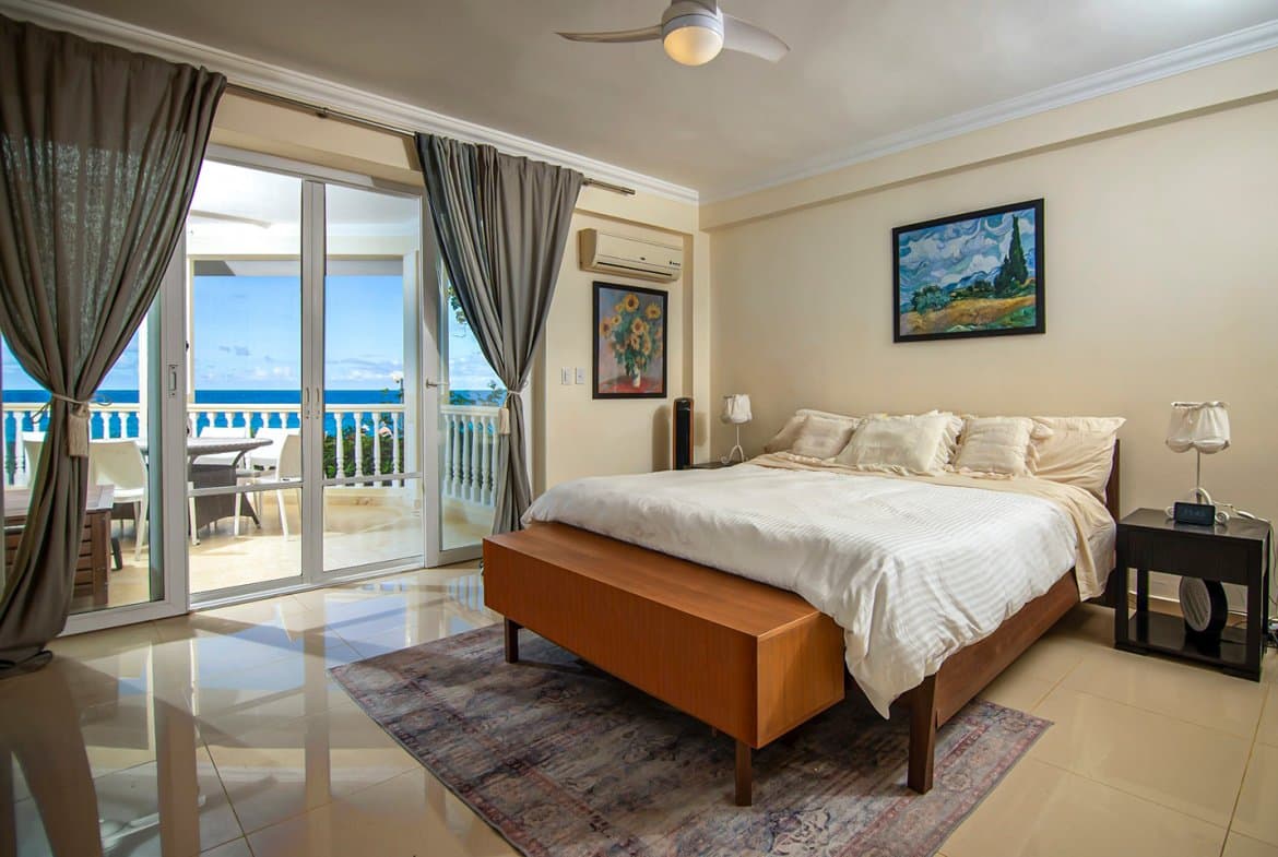 Stunning 3 Bedroom Oceanfront Condo In Sosua For Sale - Image 5