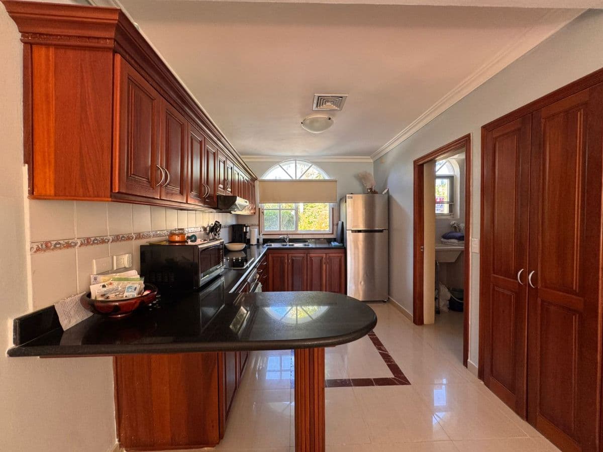 Fully Furnished 3-Bedroom Townhouse with Golf Views and Beach Access in Cocotal Golf & Country Club - Image 3