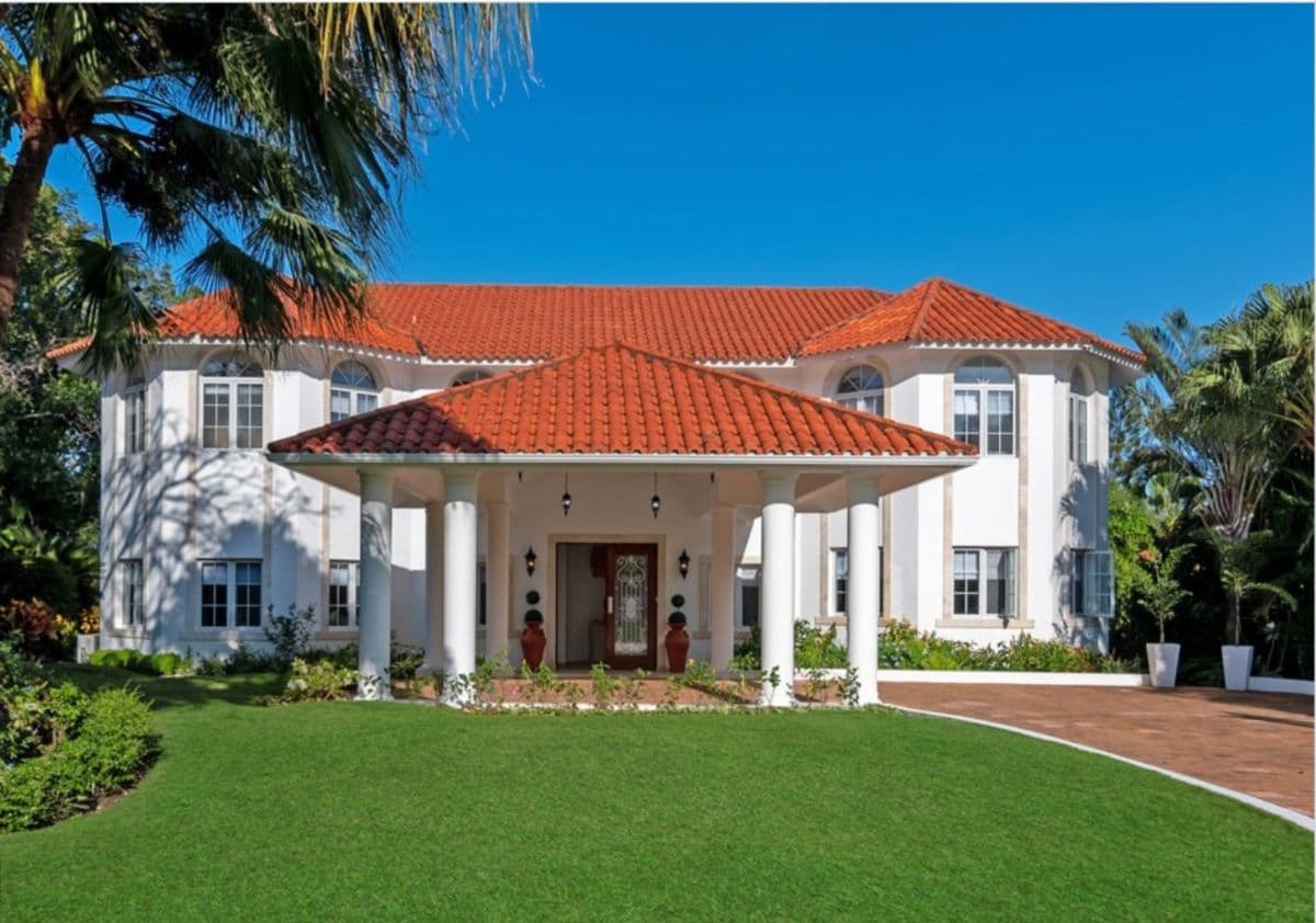 Sea Horse Ranch - Villa Royale - Priced Reduced to Sell At $895,000
