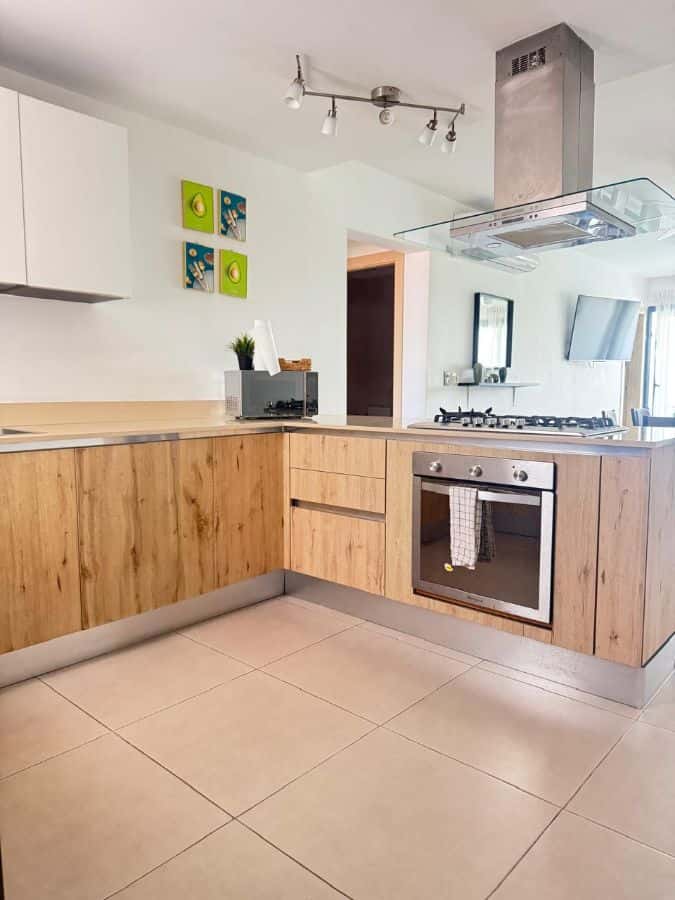 Fully Furnished 2-Bedroom Apartment in Los Corales