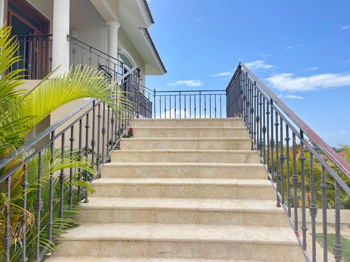 Refined Caribbean Living in a Prime Coastal Location - Image 4