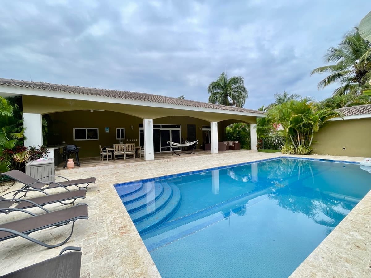 Contemporary Caribbean Villa in Sosúa – Refined Living in an Exclusive Gated Community - Image 3