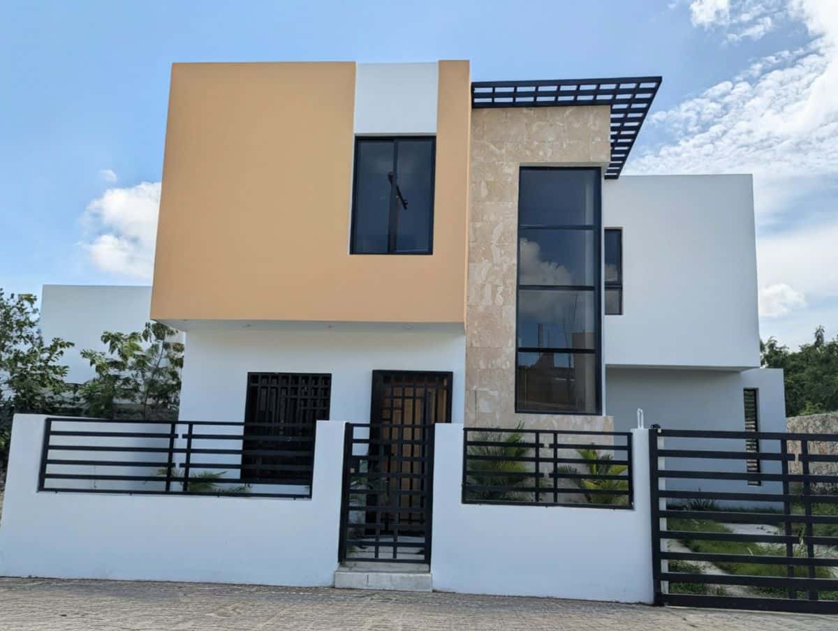 RECENTLY CONSTRUCTED 3 BEDROOM VILLA FOR UNDER $200,000