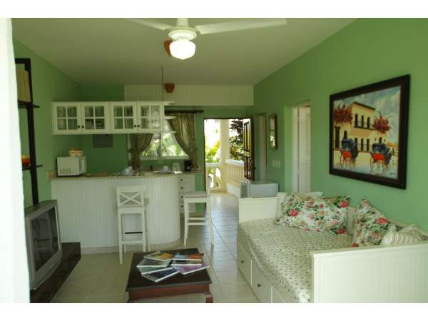 Escondido Bay Ocean Front In The Heart Of The