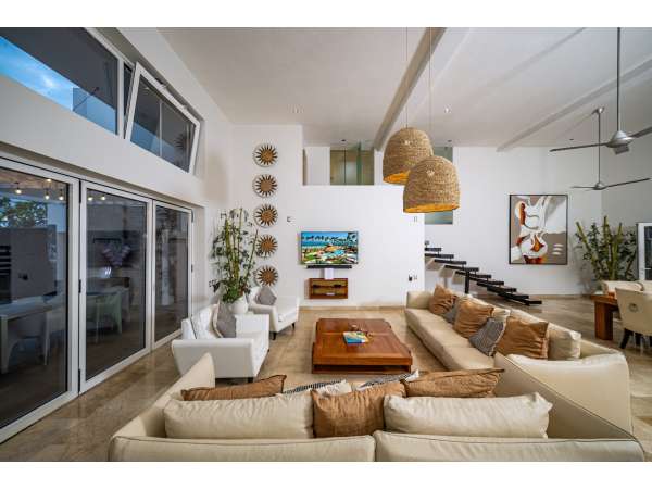 Definitely The Summer Villa You Need With The Best