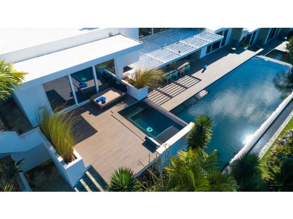 Definitely The Summer Villa You Need With The Best