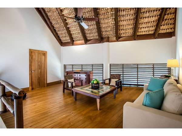 Beachfront 5 Bedroom Villa In Puntacana Resort &