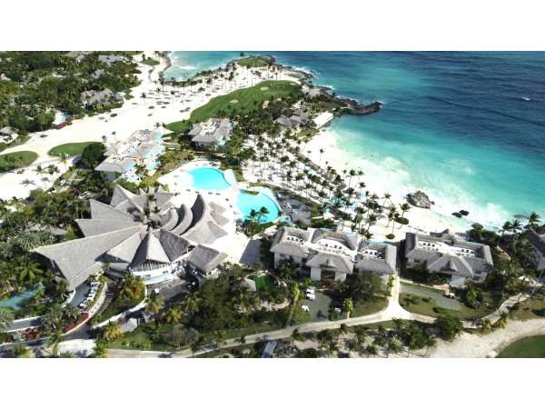 Land Lot For Sale In Cap Cana 2500 Sq.m / 26909 Sq