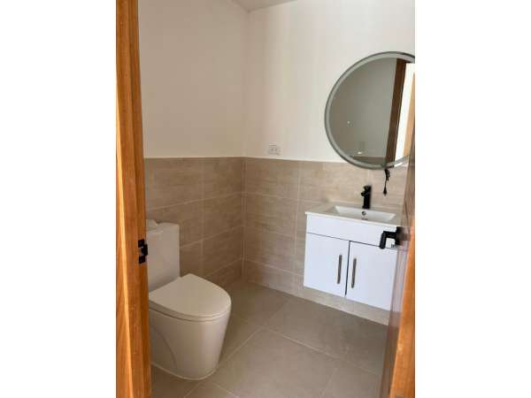 Id-2618 Stylish Three Bedroom Condo For Sale In