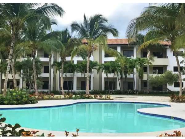 Spacious 2 Bedroom Condo Fully Furnished With