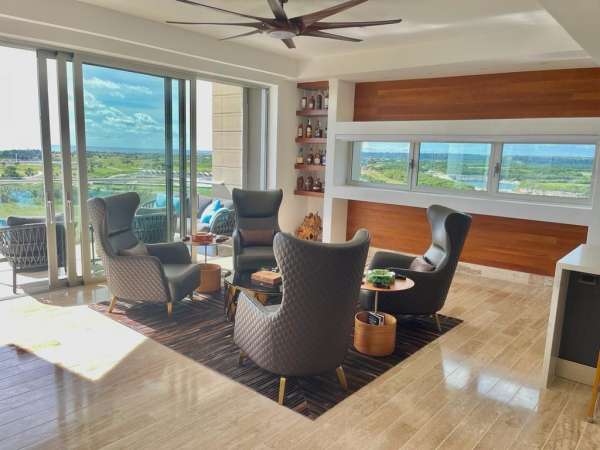 4 Bedroom + Maid’s Apartment! The Ultimate In