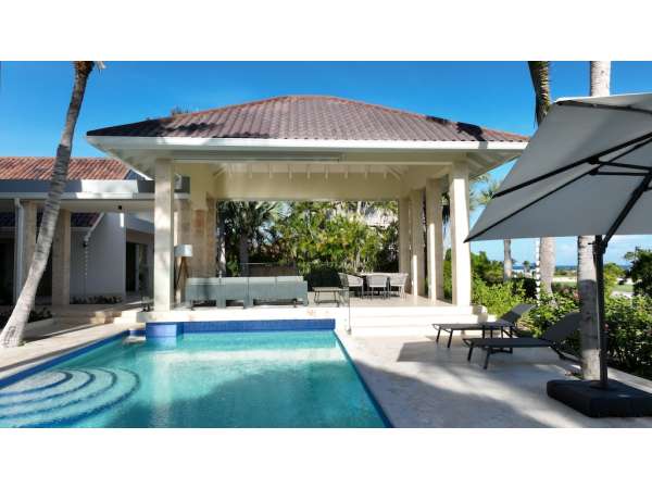 Enchanting Las Palmas Villa In Punta Espada Cap