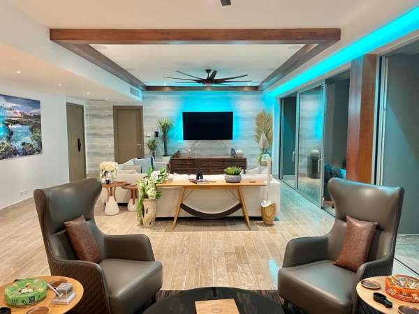 Spectacular 4-bedroom Apartment In A Premier